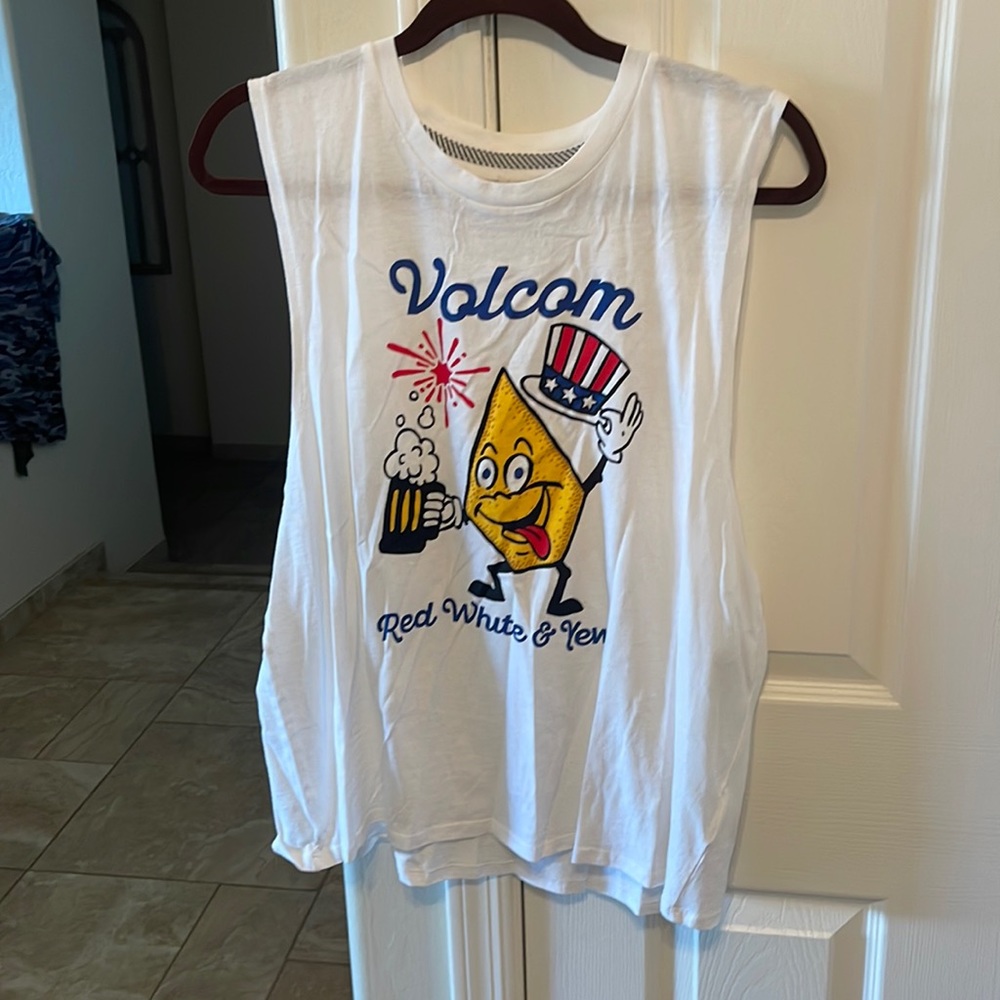 Volcom 4th of July Shirt, size XXL, NWOT
